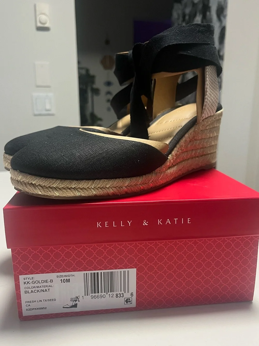 Kelly & Katie Black Espadrille Wedge Sandals with Ankle Tie, size 10